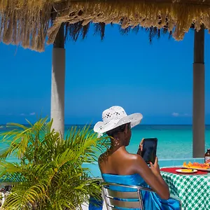 Legends 3* Negril