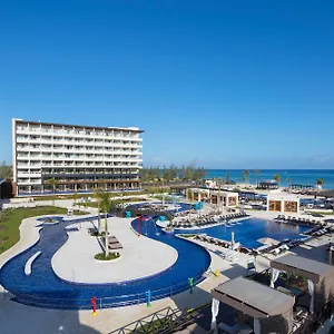 https://royalton-blue-waters.hotelsmontegobay.org